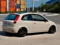 Gebraucht Ford Fiesta 69 PS (50 kW) 2004 Braun Kleinwagen