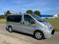 Gebraucht Opel Vivaro 135 PS (99 kW) 2005 Silber Van / Kleinbus