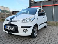 Gebraucht Hyundai i10 67 PS (49 kW) 2010 Weiß Kleinwagen