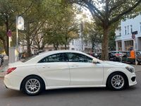 Gebraucht Mercedes CLA180 AMG line 122 PS (89 kW) 2015 Weiß Limousine