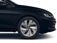 Gebraucht VW Golf VIII 150 PS (110 kW) 2026 Schwarz Limousine