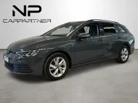 Gebraucht VW Golf VIII 131 PS (96 kW) 2022 Grau Limousine