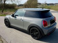 Gebraucht Mini Cooper SE Essential 135 kW (184 PS) 2021 Grau Kleinwagen
