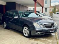 Gebraucht Mercedes E220 Avantgarde 170 PS (125 kW) 2008 Grau Kombi