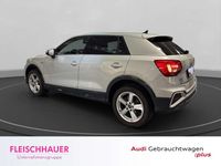 Gebraucht Audi Q2 S-Line 150 PS (110 kW) 2024 Silber SUV
