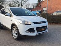 Gebraucht Ford Kuga Titanium 163 PS (119 kW) 2013 Weiß SUV