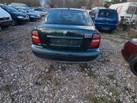 Gebraucht Skoda Octavia 90 PS (66 kW) 1999 Grün Limousine