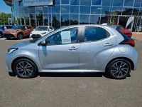 Gebraucht Toyota Yaris Basis 116 PS (85 kW) 2023 Shimmering silver metallic Kleinwagen