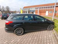 Gebraucht Ford Focus 105 PS (77 kW) 2014 Schwarz Kombi