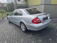 Gebraucht Mercedes E280 190 PS (139 kW) 2005 Silber Limousine