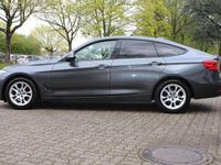 Gebraucht BMW 318 143 PS (105 kW) 2014 Mineralgrau metallic Limousine