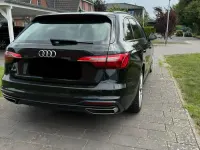 Gebraucht Audi A4 Advanced Plus 190 PS (139 kW) 2020 Schwarz Kombi