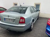 Gebraucht Skoda Octavia 101 PS (74 kW) 2010 Grün Limousine