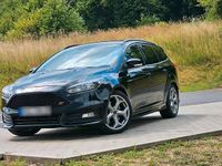Gebraucht Ford Focus ST 185 PS (136 kW) 2017 Schwarz Kombi