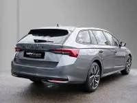 Gebraucht Skoda Octavia SportLine 150 PS (110 kW) 2025 Graphitegrau metallic Kombi