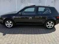 Gebraucht VW Golf IV Edition 90 PS (66 kW) 2000 Schwarz Limousine