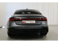 Gebraucht Audi RS7 Sportback Ambiente 600 PS (441 kW) 2022 Daytonagrau perleffekt Kleinwagen