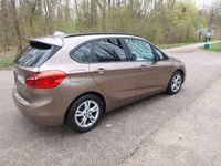 gebraucht BMW 218 Active Tourer i Jucaro Beige Metallic