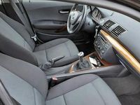 Gebraucht BMW 116 116 PS (85 kW) 2006 Schwarz Kleinwagen