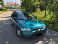 Gebraucht Mazda 323F 88 PS (64 kW) 1997 Grün Kleinwagen