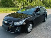 Gebraucht Chevrolet Cruze 131 PS (96 kW) 2012 Rot Kombi
