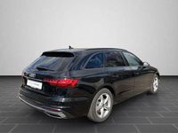 Gebraucht Audi A4 Advanced 163 PS (119 kW) 2023 Brillantschwarz Kombi