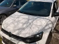 Gebraucht VW Polo 60 PS (44 kW) 2016 Weiß Kleinwagen