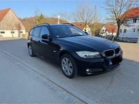 Gebraucht BMW 318 143 PS (105 kW) 2009 Schwarz Kombi