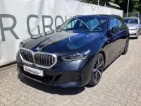 Gebraucht BMW 520 M Sport 197 PS (144 kW) 2025 Schwarz Kombi