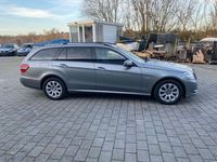 Gebraucht Mercedes E300 231 PS (169 kW) 2010 Silber Limousine