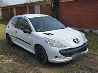 Gebraucht Peugeot 206 68 PS (50 kW) 2012 Weiß Limousine