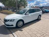 Gebraucht Skoda Octavia Ambition 150 PS (110 kW) 2018 Weiß Kombi