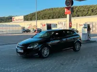 Gebraucht Opel Astra GTC Edition 140 PS (102 kW) 2009 Schwarz Limousine
