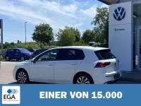 Gebraucht VW Golf VIII Active 150 PS (110 kW) 2023 Weiß