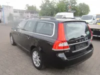 Gebraucht Volvo V70 Standard 150 PS (110 kW) 2016 Schwarz Kombi