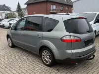 Gebraucht Ford S-MAX Titanium 140 PS (102 kW) 2010 Grau Van / Kleinbus