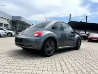 Gebraucht VW Beetle 102 PS (75 kW) 2010 Platinum grey metallic Kleinwagen