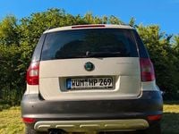 Gebraucht Skoda Yeti Ambition 152 PS (111 kW) 2012 Schwarz SUV
