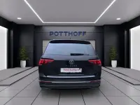 Gebraucht VW Tiguan Life 150 PS (110 kW) 2022 Schwarz SUV