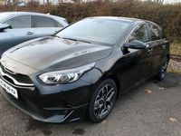 Neu Kia Ceed Style 140 PS (102 kW) 2025 Schwarz Kleinwagen