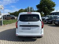 Gebraucht Renault Kangoo Equilibre 102 PS (75 kW) 2024 Weiß (mineralweiß) Van / Kleinbus