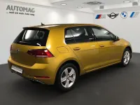 Używany VW Golf VII Join 150 KM (110 kW) 2018 Żółty Sedan/Limuzyna
