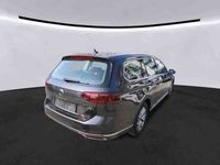 Gebraucht VW Passat Pro 150 PS (110 kW) 2022 Grau Kombi