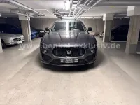 Gebraucht Maserati Levante 581 PS (427 kW) 2023 Grau SUV
