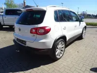 Gebraucht VW Tiguan Sportline 150 PS (110 kW) 2010 Weiß SUV