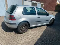 Gebraucht VW Golf IV 75 PS (55 kW) 2000 Silber Kleinwagen
