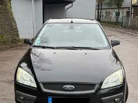 Gebraucht Ford Focus Trend 101 PS (74 kW) 2006 Schwarz Limousine