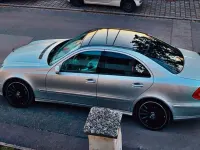 Gebraucht Mercedes E240 Avantgarde 177 PS (130 kW) 2005 Silber Limousine