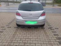 Gebraucht Opel Astra 90 PS (66 kW) 2009 Silber Kleinwagen