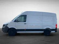 Neu VW Crafter 140 PS (102 kW) 2026 Weiß (candyweiß) Van